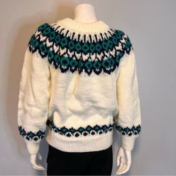Hand Knitted Cream Green Fair Isle Jumper Sweater Size M-L - Picture 4 of 7